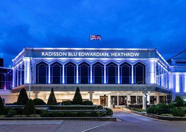 Radisson Blu Edwardian Heathrow Hotel & Conference Centre, London